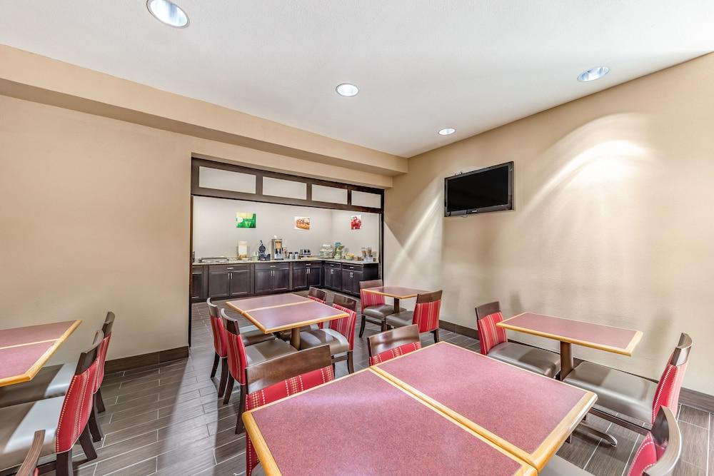 Quality Inn West Plano - Dallas Экстерьер фото