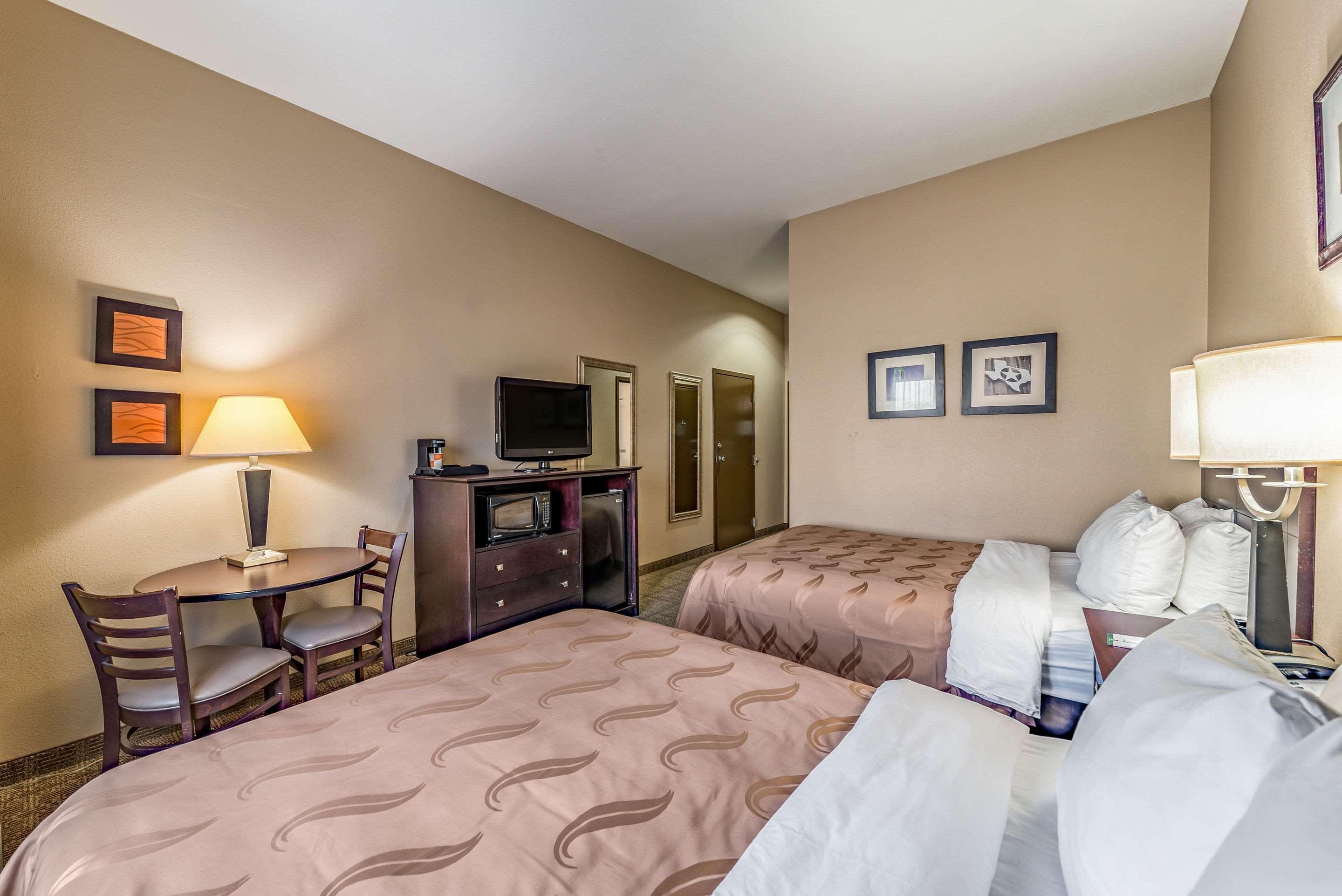 Quality Inn West Plano - Dallas Экстерьер фото