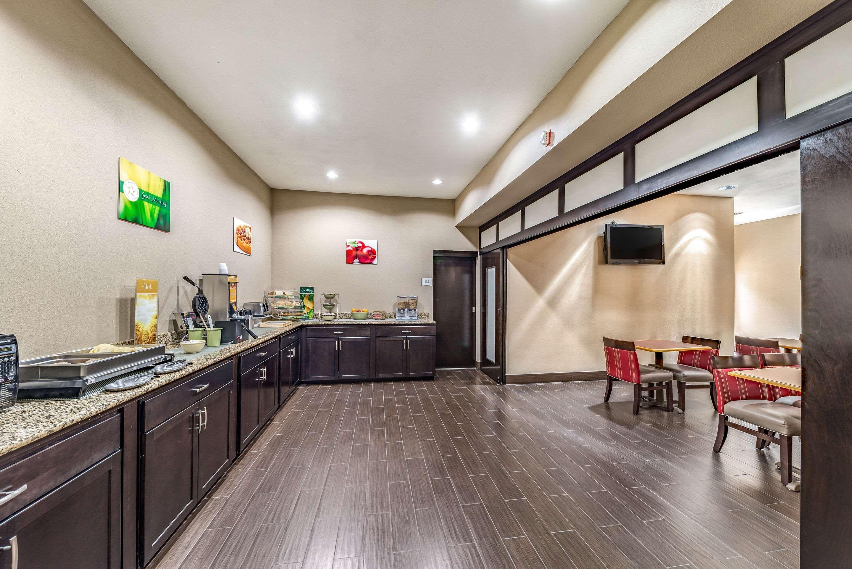 Quality Inn West Plano - Dallas Экстерьер фото