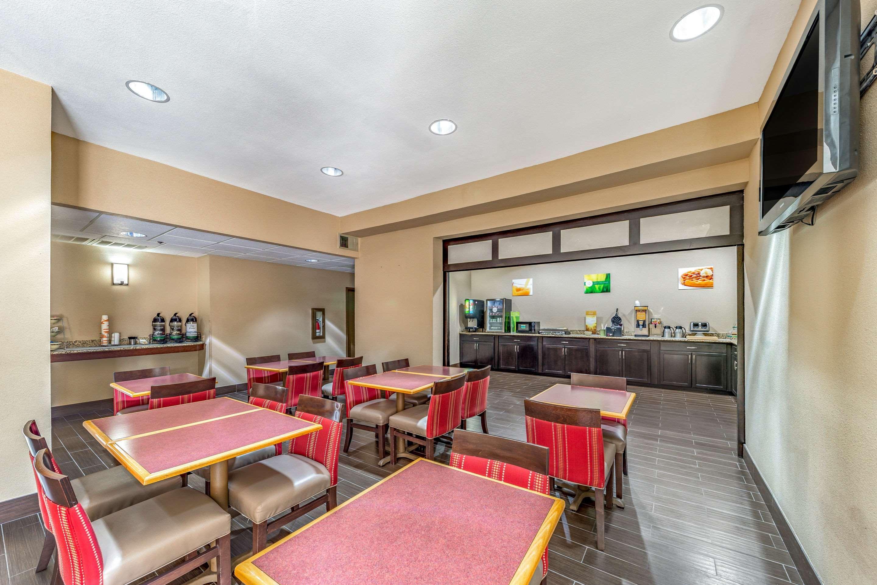 Quality Inn West Plano - Dallas Экстерьер фото
